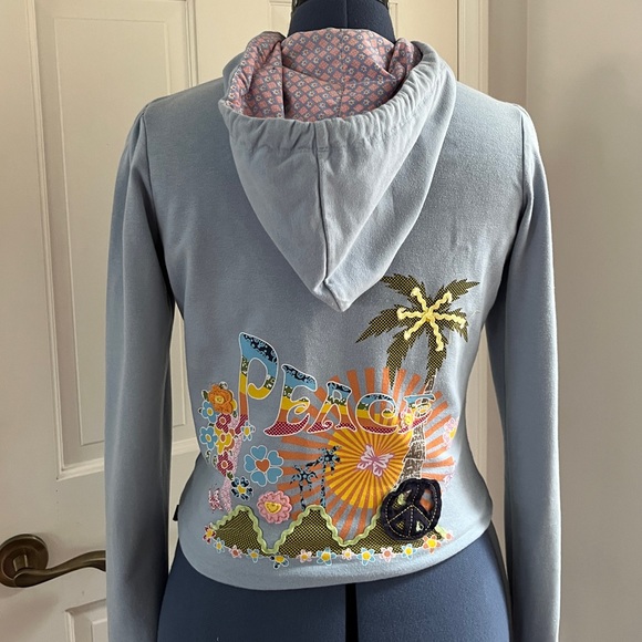 Super Cute & Comfy Lounge Wear - Picture 2 of 5